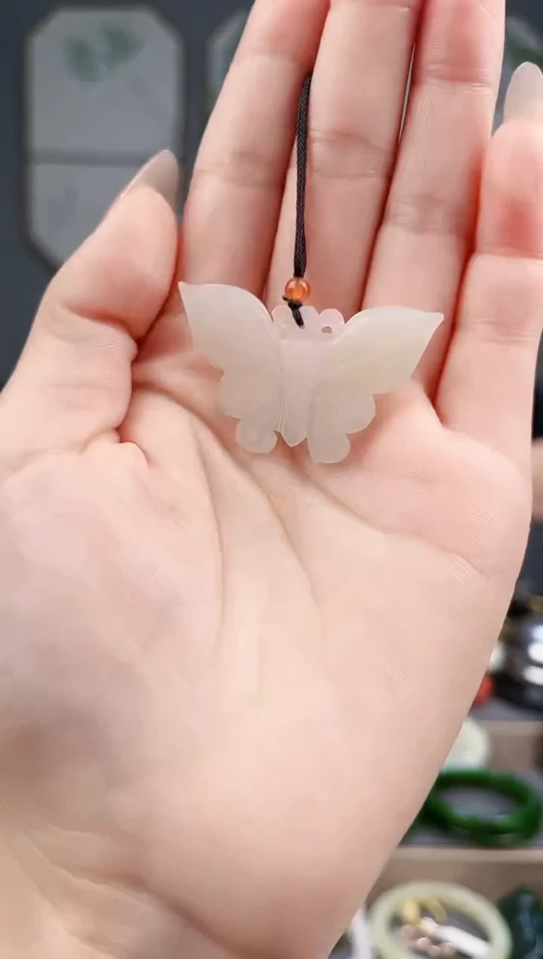 【闪购商品】和田玉颈饰未镶嵌AA多样性发货 拍一发一