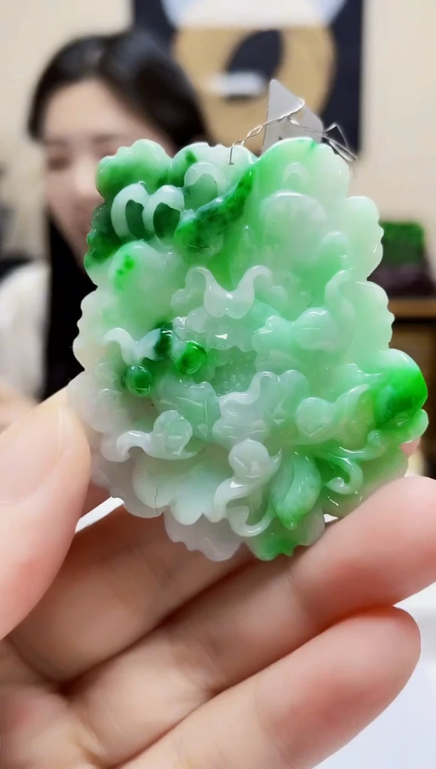 未镶嵌定制翡翠吊坠66