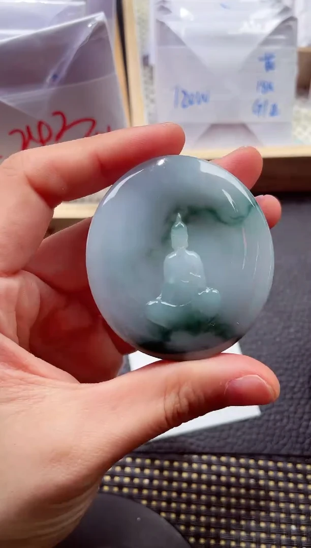 颈饰未镶嵌翡翠 000111