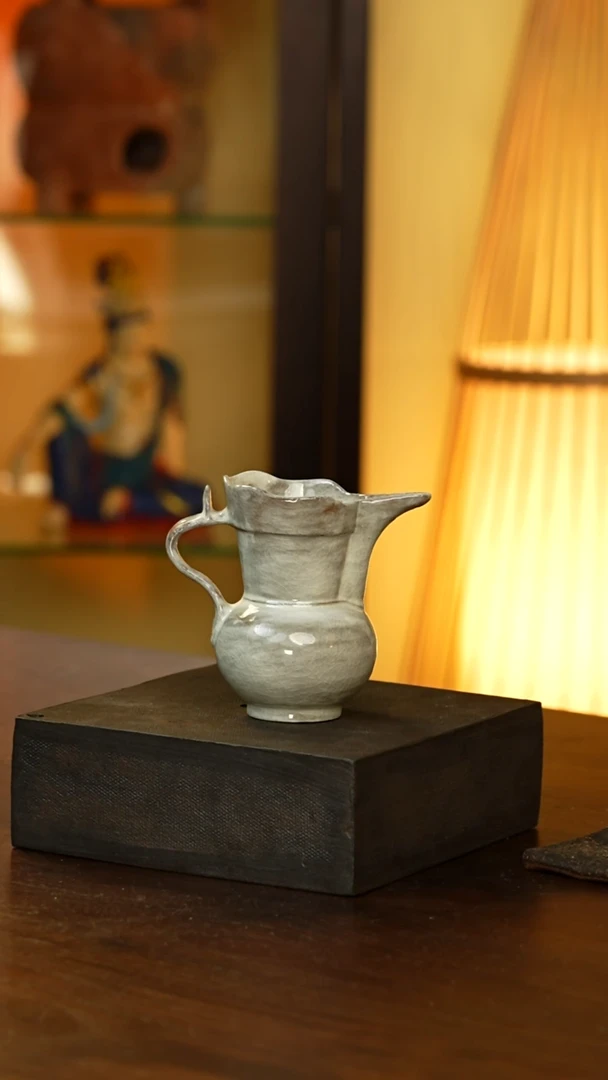 白色小公道杯.....