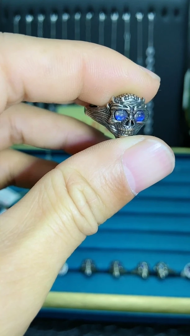 【闪购商品】月光石戒指银S925镶嵌1121