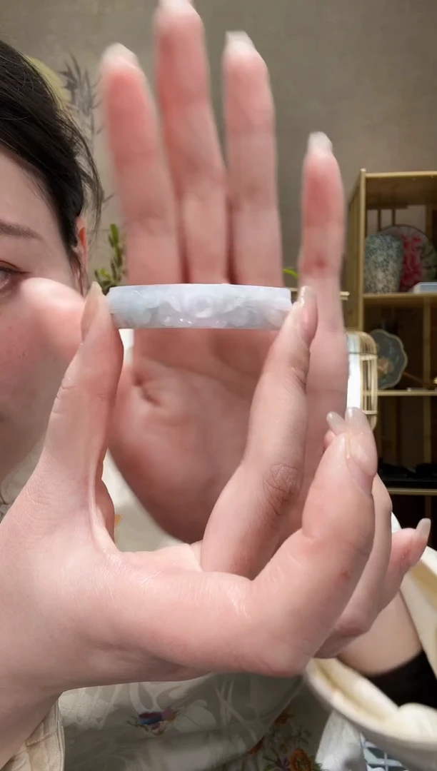 【闪购商品】翡翠颈饰未镶嵌手牌