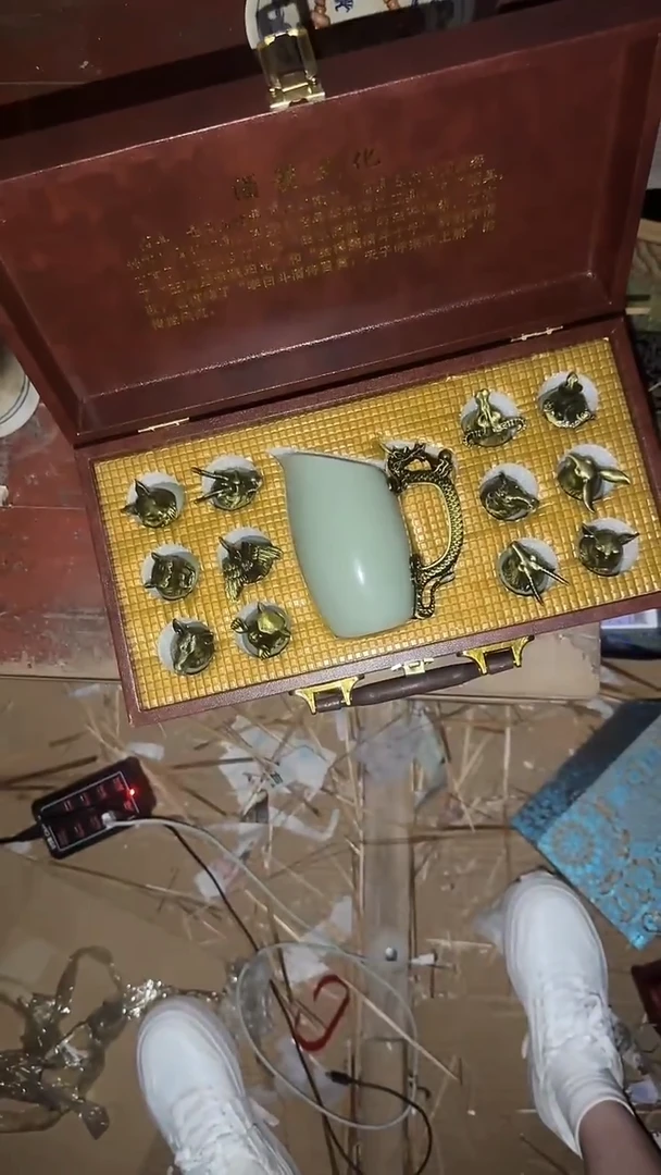 老物件孤品闪拍链接