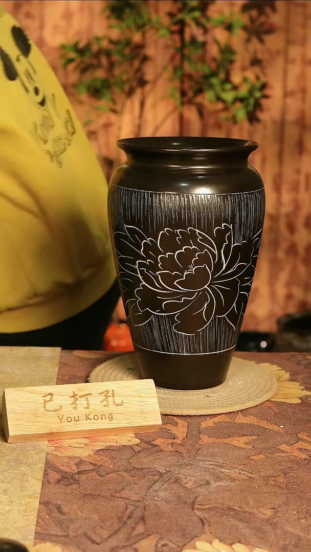 陶瓷19-202高30口16误差2已打孔