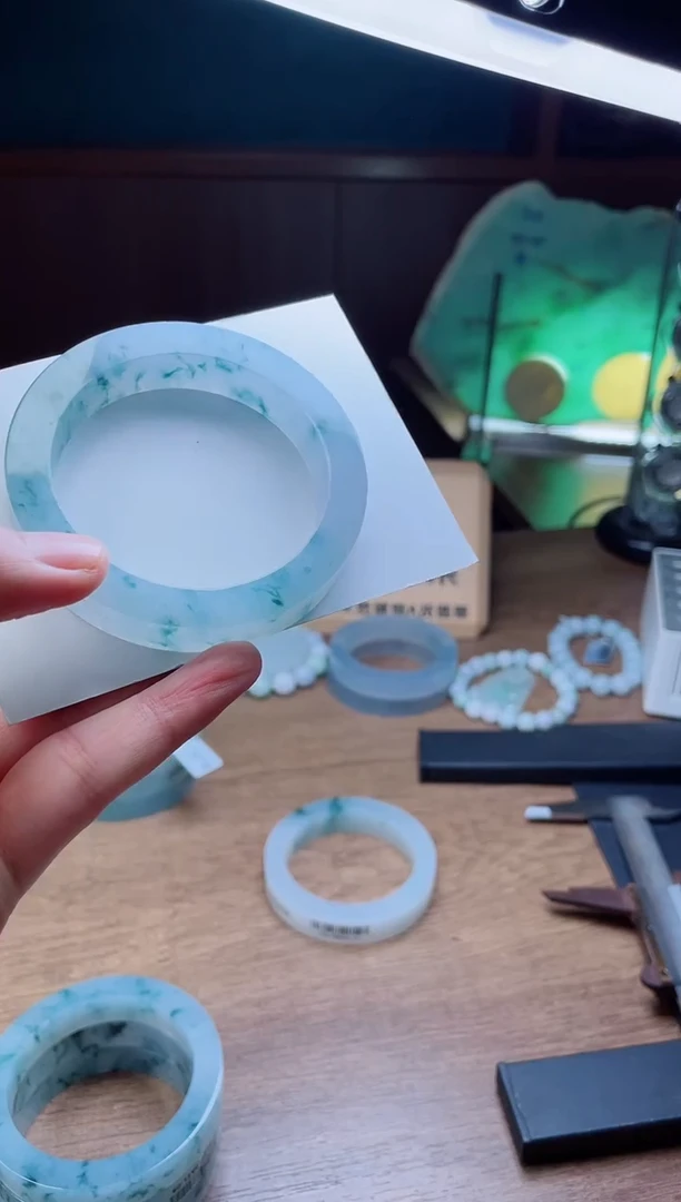 定制翡翠手镯未镶嵌峰*定制