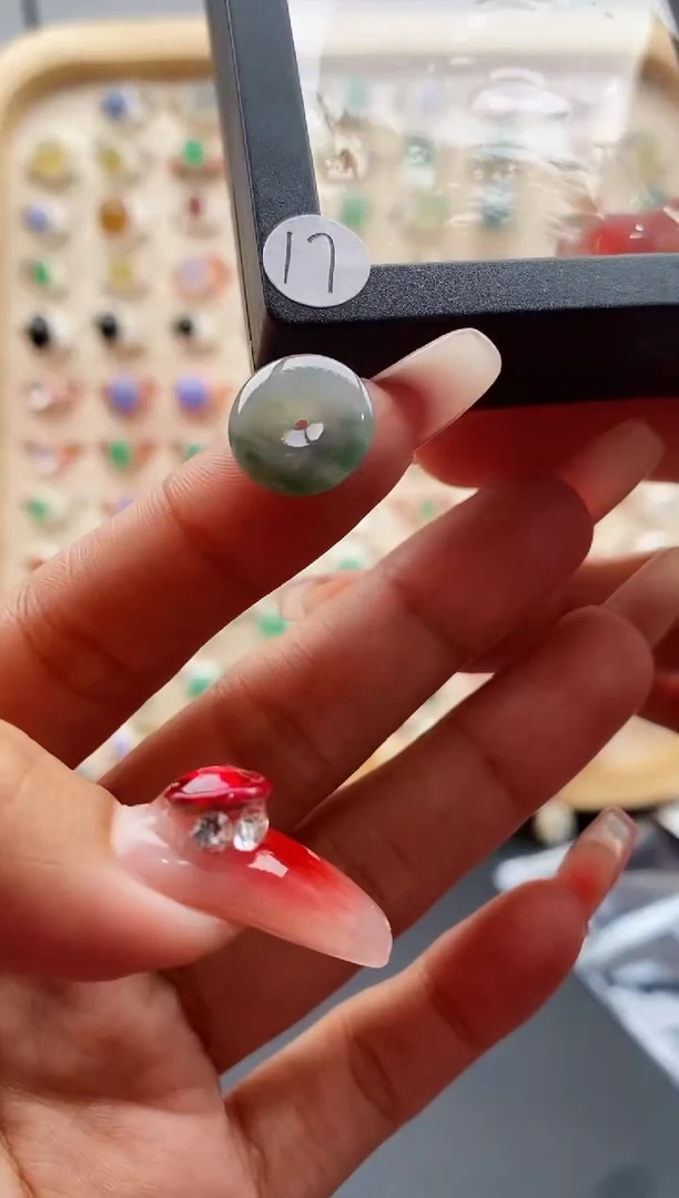 【闪购商品】翡翠裸石缅甸天然A货翡翠裸石+