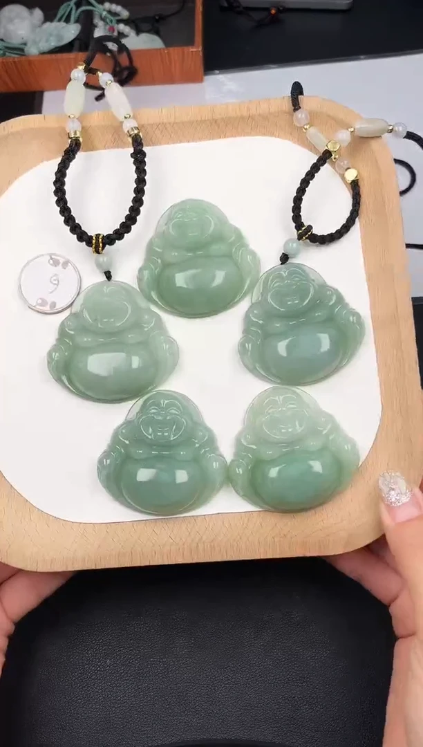 颈饰未镶嵌翡翠LH015翡翠冰葡萄肉大佛+送同款绳子多样性发其一