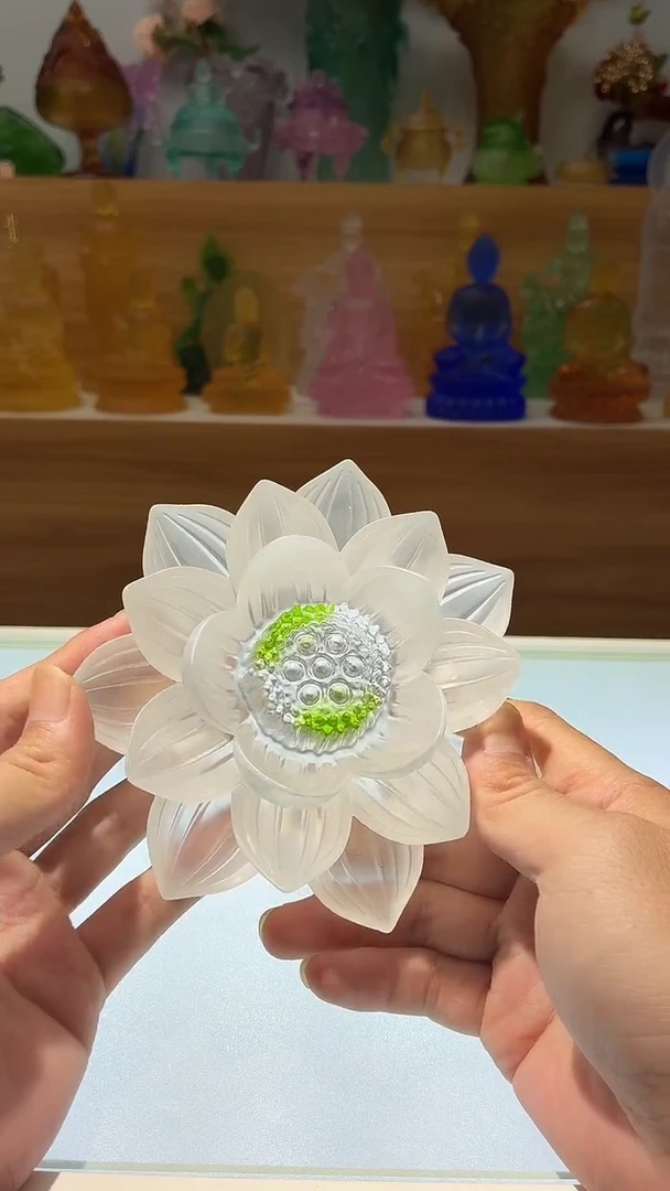 琉璃手工艺品白色佛前莲花14公分