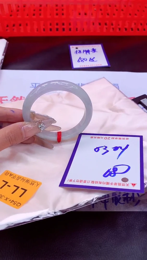 未镶嵌手镯翡翠少***愿11111111