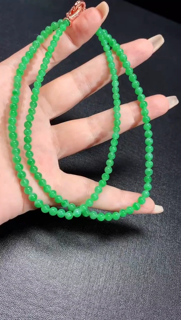 【闪购商品】翡翠吊坠(不含链)18K金镶嵌小米珠项链