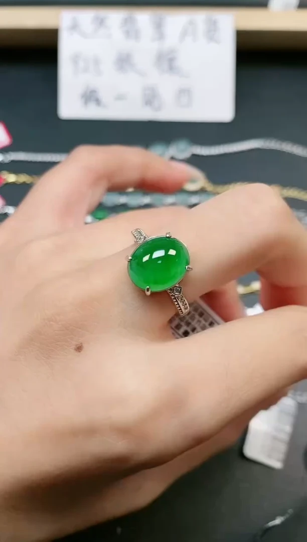 翡翠戒指银S925镶嵌11111