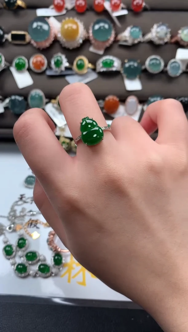 【闪购商品】翡翠戒指银S925镶嵌52114