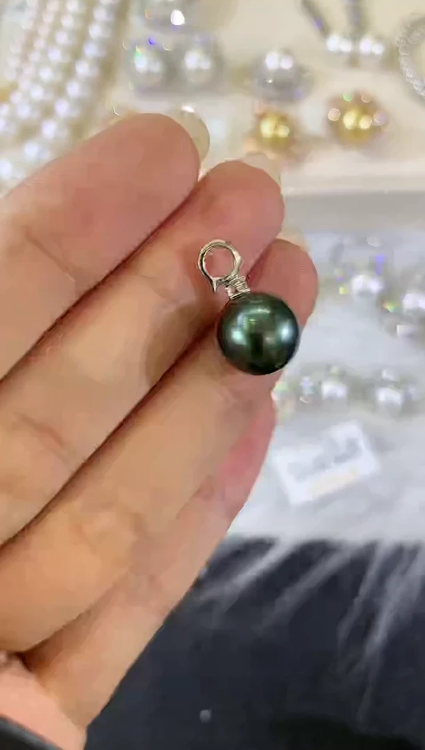 18K金镶嵌海水珍珠吊坠a115