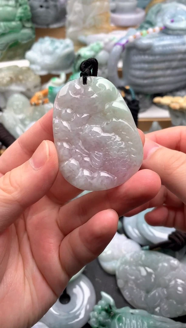 吊坠(不含链)未镶嵌翡翠1