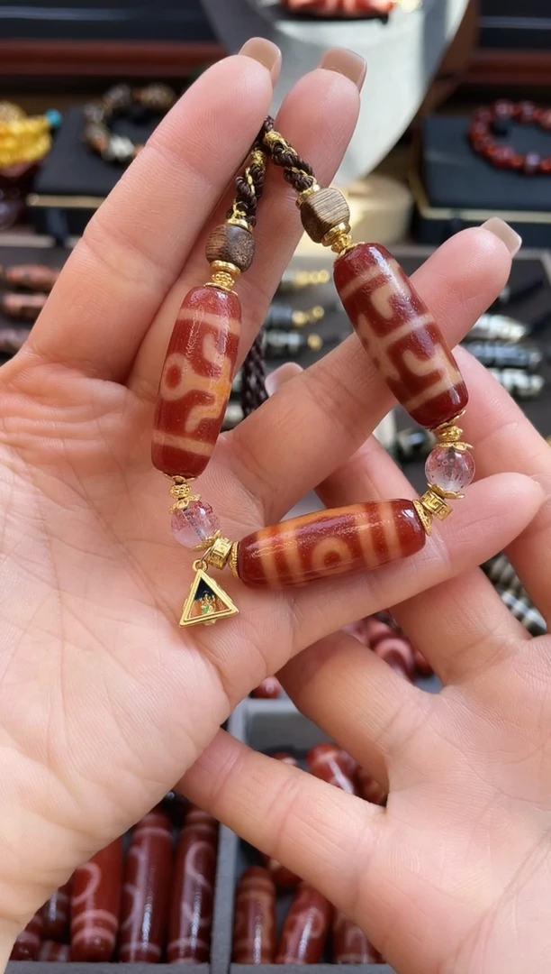 未镶嵌颈饰玛瑙/玉髓美泓精品高油红肉三宝阵颈饰