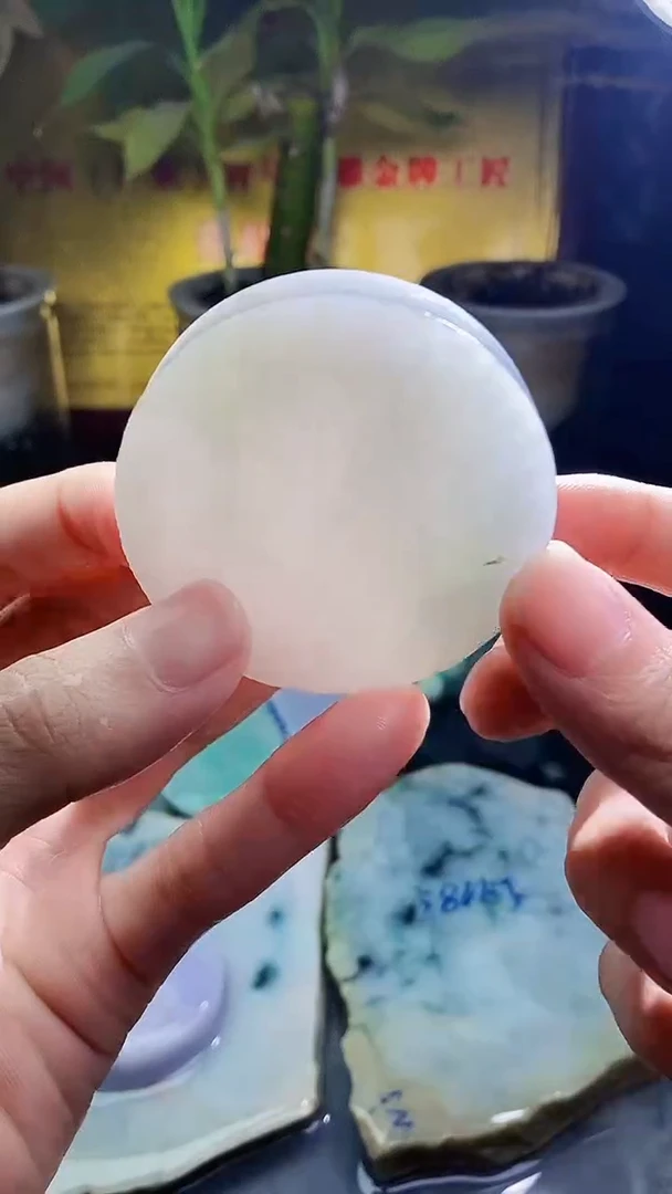 未镶嵌挂件翡翠小雨153