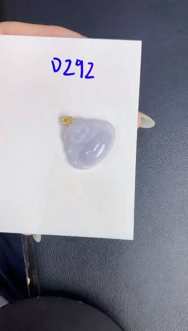 翡翠未镶嵌颈饰缅甸天然翡翠A货