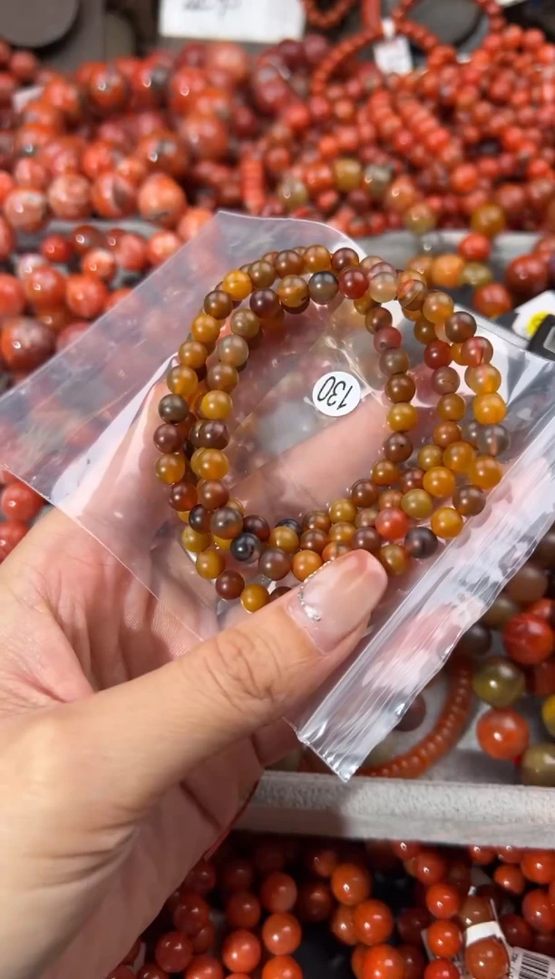 未镶嵌手串南红玛瑙6+