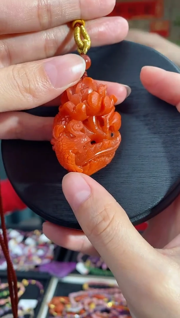 【闪购商品】南红玛瑙吊坠(赠链)未镶嵌175