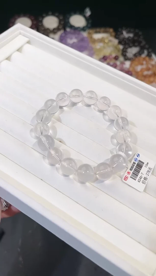 【闪购商品】水晶手链未镶嵌多样性发一奶白晶12mm
