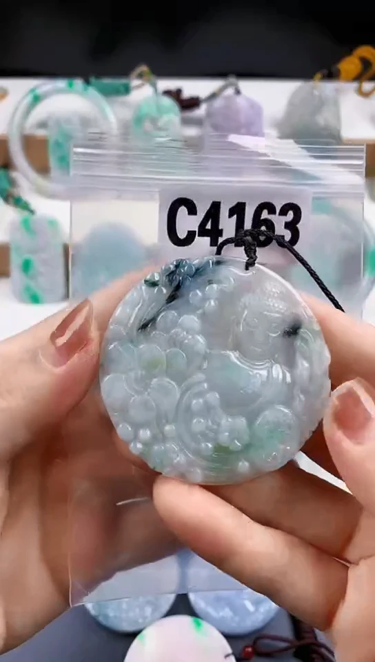 颈饰未镶嵌翡翠天然翡翠吊坠挂件