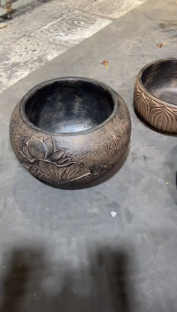 陶土【火山泥】荷缘缸