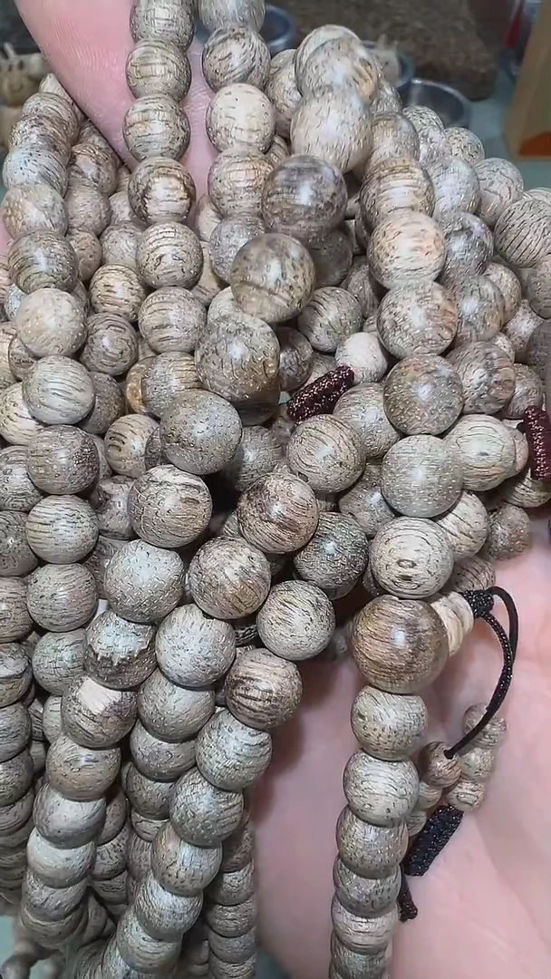 柬埔寨菩萨软丝奇楠种7mm念珠多样性发其一