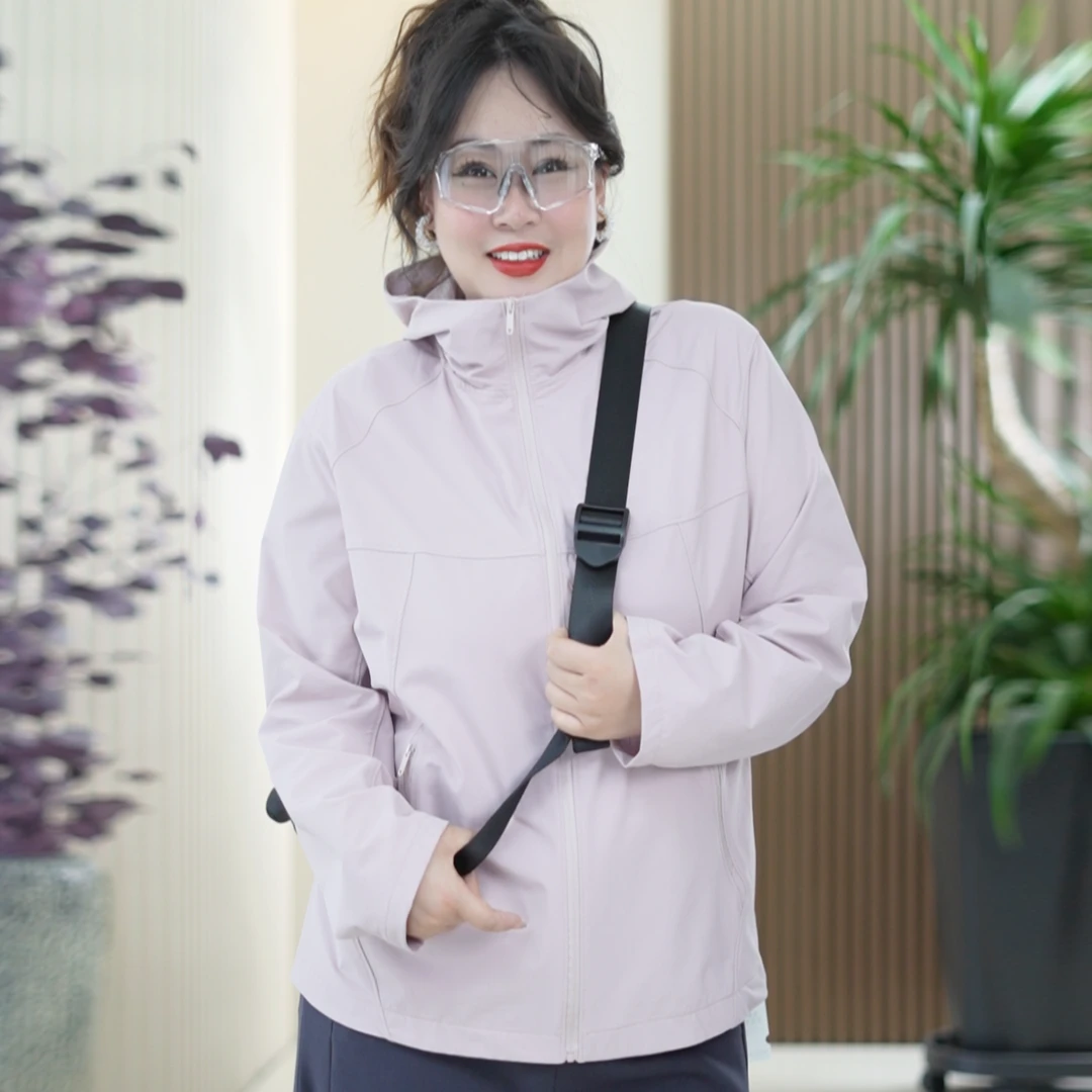 【山行】三防级冲锋衣女大码弹力连帽显瘦防水防油污秋季夹克外套女