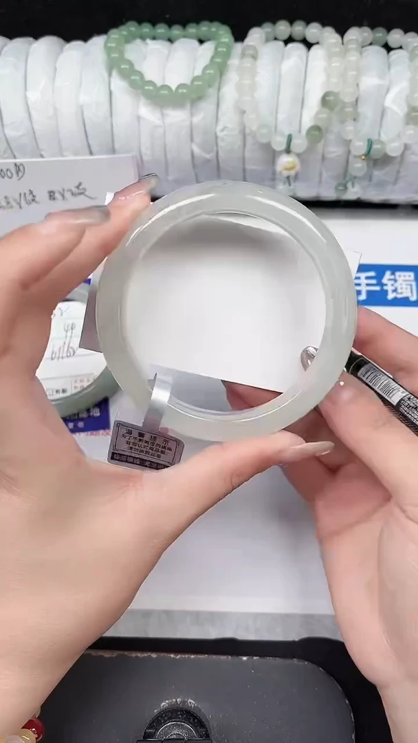 未镶嵌手镯石英质玉233-64/65