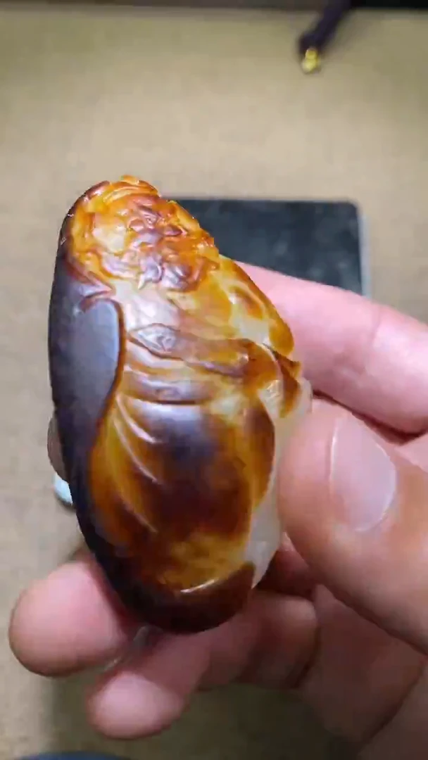 颈饰未镶嵌和田玉鱼*A7