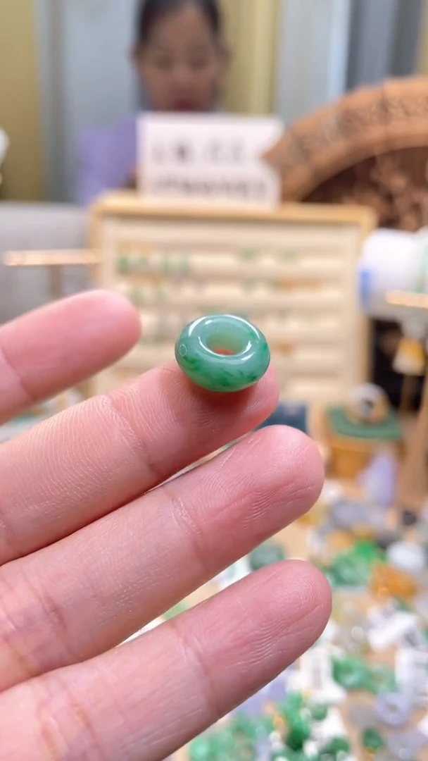 颈饰未镶嵌翡翠甜甜圈