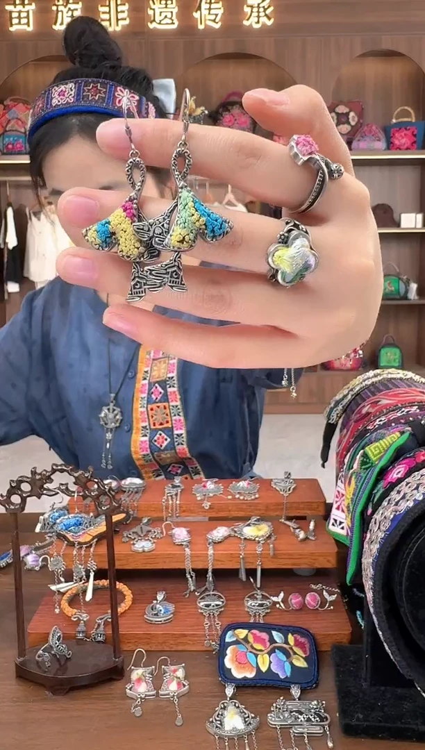 织绣扶光苗绣传承54