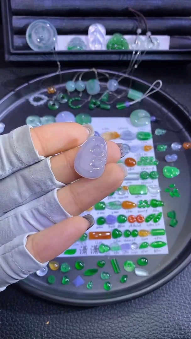 未镶嵌挂件翡翠如意