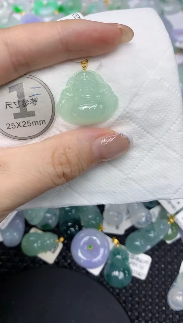 颈饰18K金镶嵌翡翠111111111