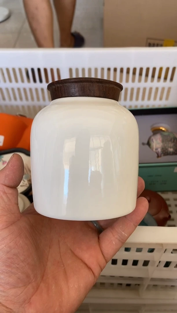 杯无运费险有瑕疵的摄影的产品有使用过的痕迹有点脏介意勿拍