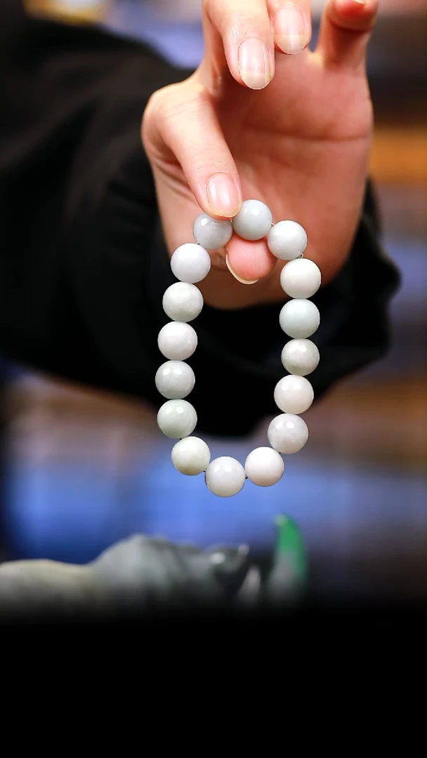 未镶嵌摆件翡翠手串