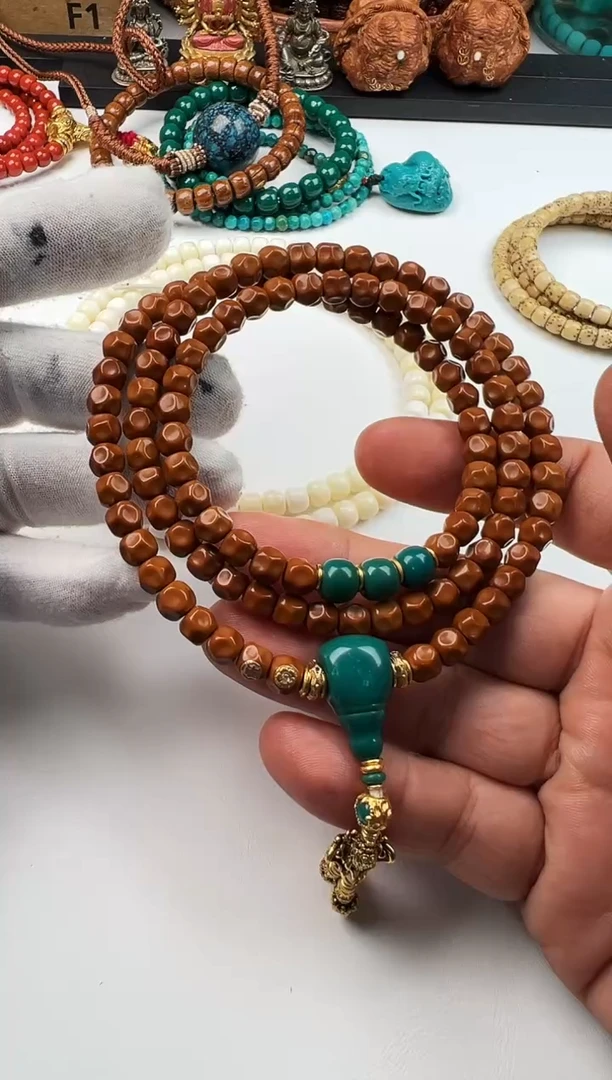 吊坠橄榄核足金镶嵌橄榄核