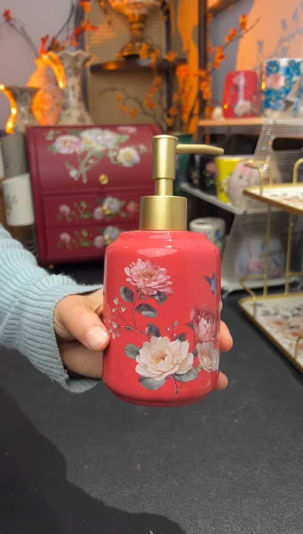 外贸陶瓷铁艺家居百货