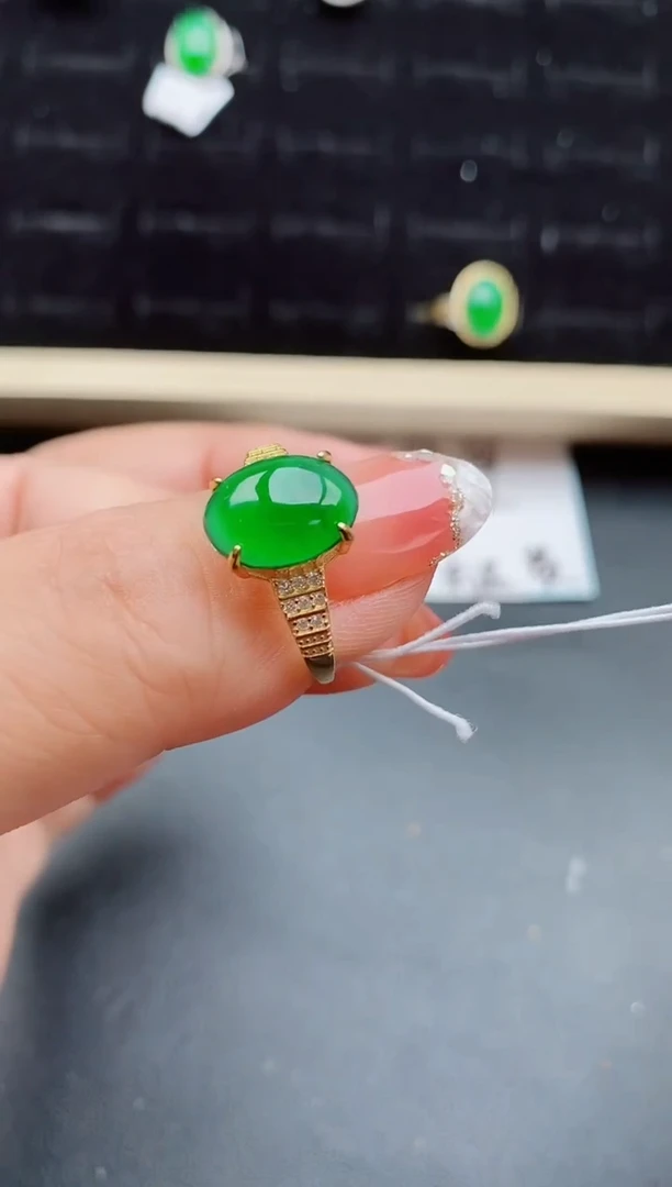 【闪购商品】翡翠戒指银S925镶嵌135353