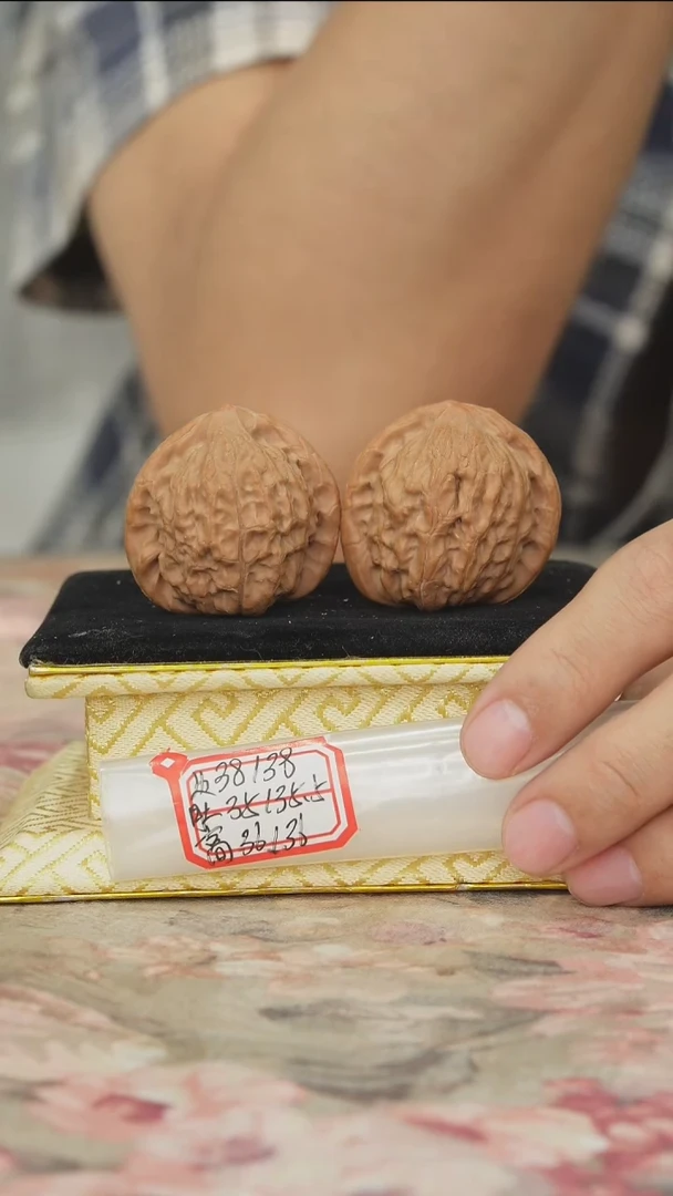 把件文玩核桃非嫁接将军帽