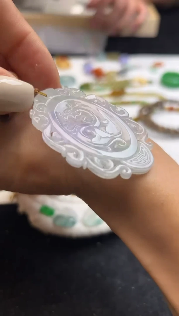 未镶嵌定制翡翠春彩牌1500+150-sq068