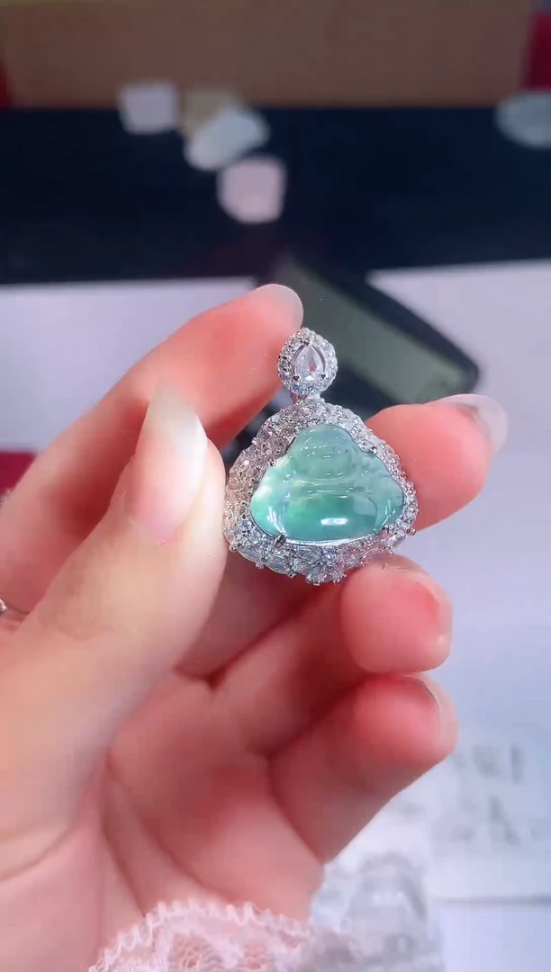 颈饰未镶嵌翡翠0芹0翡翠珠宝729