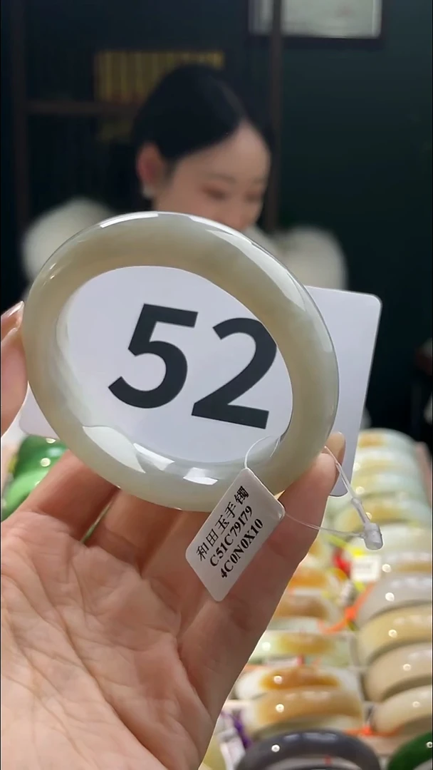 定制和田玉和田玉手镯