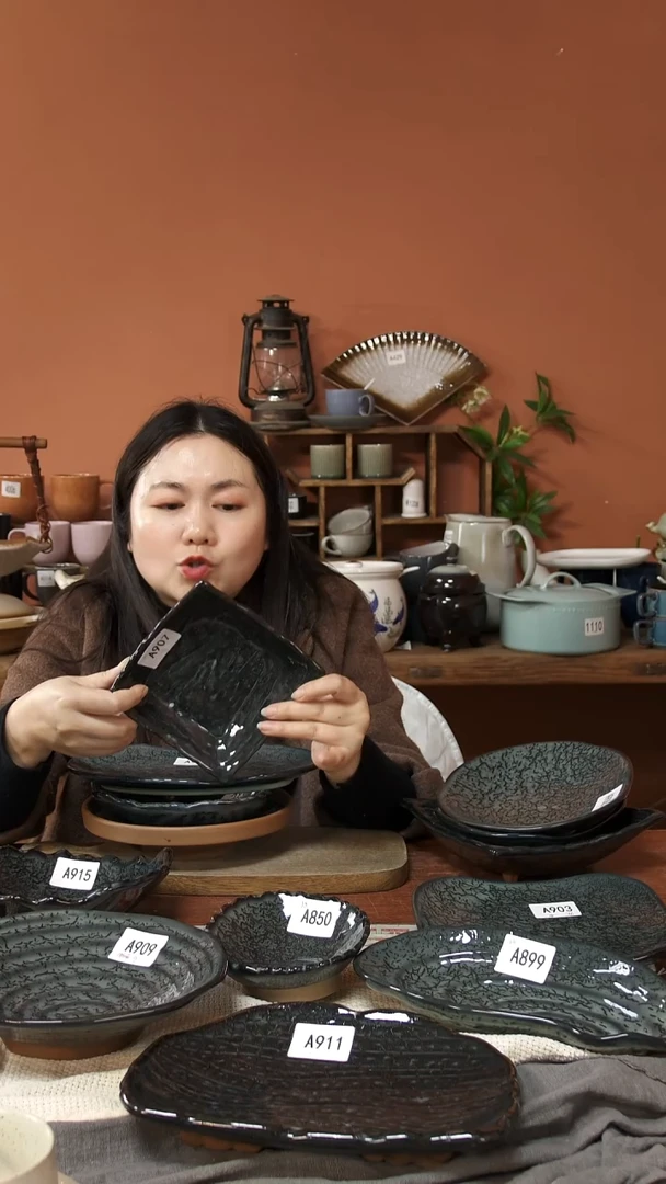 陶瓷A907陶瓷窑变三足盘一个微瑕15*4