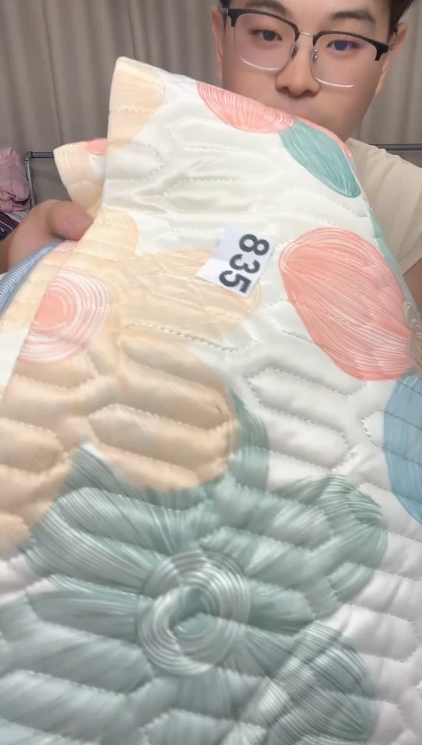 昔***光瑕疵床上用品一物一拍835