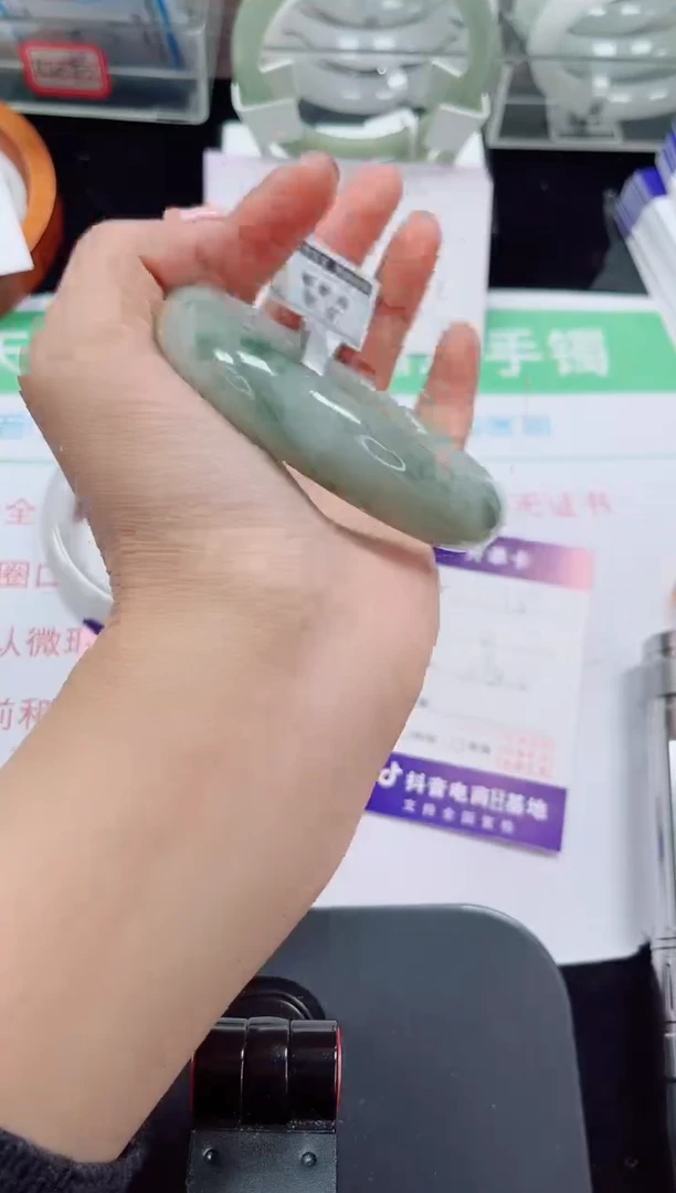 未镶嵌手镯石英质玉95-59/60