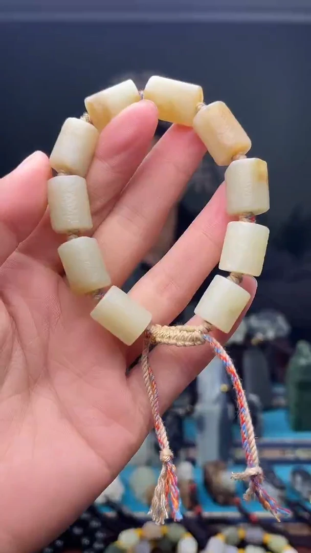 未镶嵌和田玉挂件1