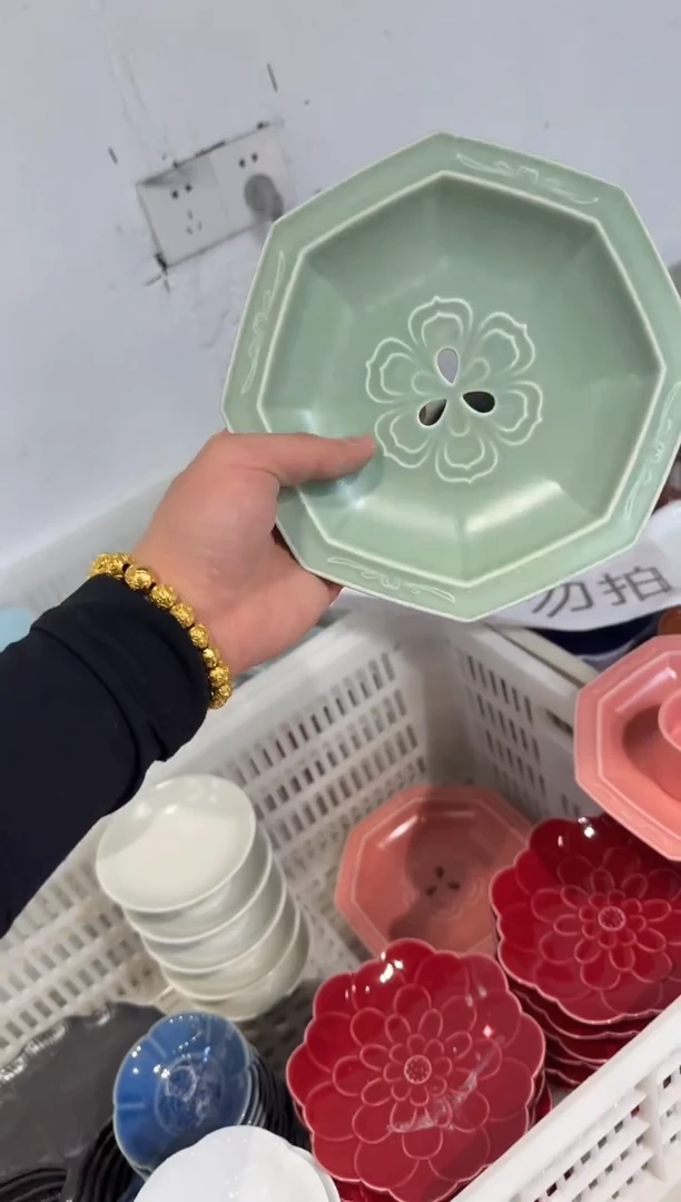 微瑕商品，介意勿拍