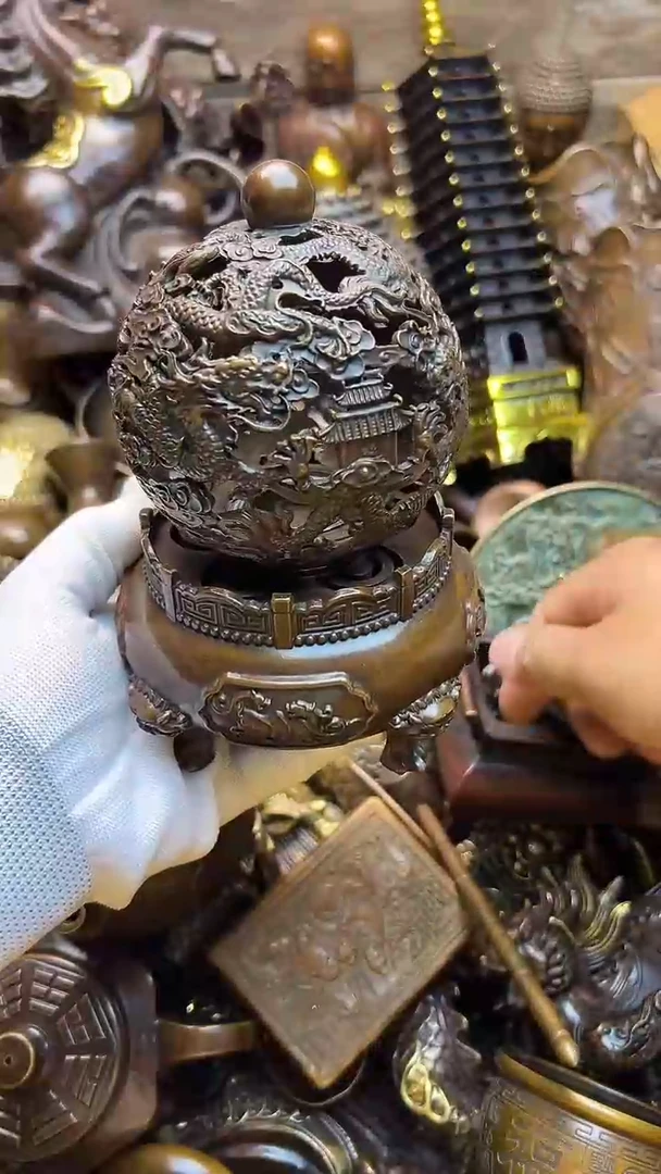 精美铜器，点击下单