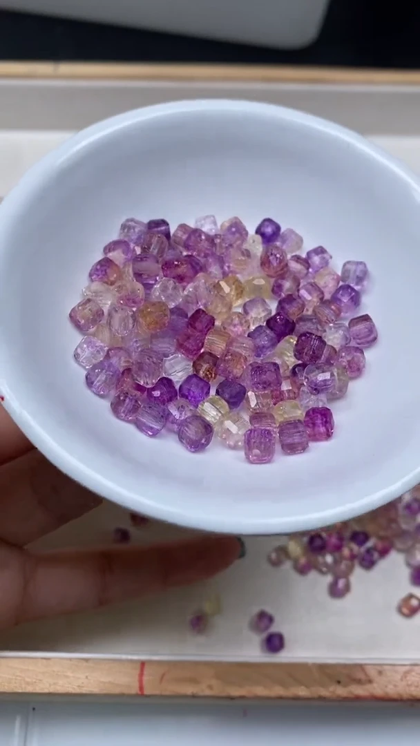 未镶嵌珠宝半成品水晶E510 紫黄水晶方糖6mm20颗9.9元